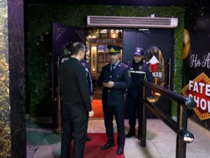 Aqşin Fatehin restoranı barəsində protokol tərtib edildi Aqşin Fatehin restoranı barəsində protokol tərtib edildi