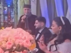 Alim Qasımov nəvəsinin toyunda rep dedi