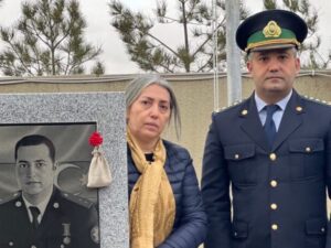 “Gömrükçü olmaq böyük məsuliyyətdir” – Mircəlal Qurbanov “Gömrükçü olmaq böyük məsuliyyətdir” – Mircəlal Qurbanov