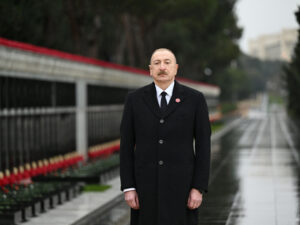 İlham Əliyev 20 Yanvar şəhidlərinin xatirəsini yad etdi