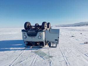 Çinli turist Baykal gölündə baş verən yol qəzasında həlak olub