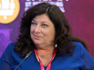 Baydenin keçmiş köməkçisi ruslarda hansı keyfiyyətlərə hörmət etdiyini açıqladı