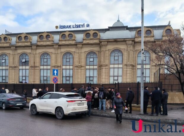 İdrak Liseyində şagird müəllimi güllələdi