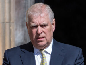 Amerika Birləşmiş Ştatları Şahzadə Endryu ilə bağlı materialların olması barədə Kral III Çarlza əvvəlcədən məlumat vermədi