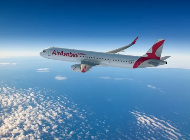 Əbu-Dabidən Bakıya uçan təyyarə geri qayıdır Əbu-Dabidən Bakıya uçan təyyarə geri qayıdır