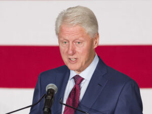 Bill Klinton Epşteyn işi ilə bağlı Konqresdə ifadə verməyə başlayıb Bill Klinton Epşteyn işi ilə bağlı Konqresdə ifadə verməyə başlayıb
