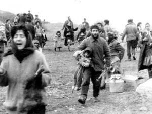 Ədalətin susdurulduğu gecədən suverenliyə uzanan yol Ədalətin susdurulduğu gecədən suverenliyə uzanan yol