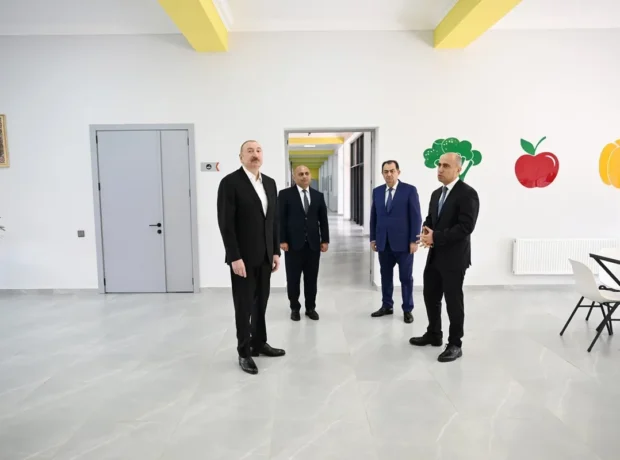 İlham Əliyev Lənkəran Dövlət Peşə Təhsil Mərkəzinin açılışında iştirak edib İlham Əliyev Lənkəran Dövlət Peşə Təhsil Mərkəzinin açılışında iştirak edib