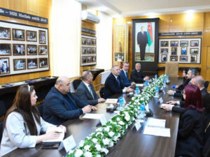 Balıqçılıq və Akvakultura Mərkəzinin nümayəndə heyəti ADAU-da görüşlər keçirib