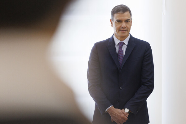 İspaniyanın Baş naziri Yaxın Şərqdəki münaqişənin genişlənə biləcəyini etiraf etdi İspaniyanın Baş naziri Yaxın Şərqdəki münaqişənin genişlənə biləcəyini etiraf etdi