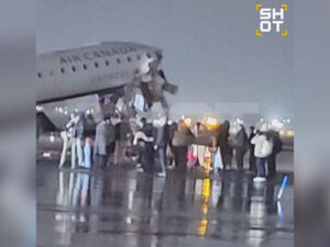 Nyu-York hava limanında baş verən hadisədə yaralananların sayı açıqlanıb.