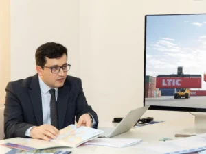 ADY-nin departament müdiri işdən çıxdı ADY-nin departament müdiri işdən çıxdı