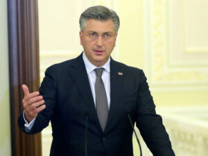 Xorvatiyanın Baş naziri Ukraynanın 2027-ci ildə Aİ-yə daxil olmasını qeyri-mümkün adlandırıb