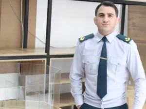 Hacı Əliyevə “mayor” hərbi rütbəsi verilib Hacı Əliyevə “mayor” hərbi rütbəsi verilib