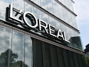 L’Oreal-ın baş direktoru Yaxın Şərq münaqişəsi səbəbindən milyonlarla dollarlıq itkilər olduğunu açıqladı