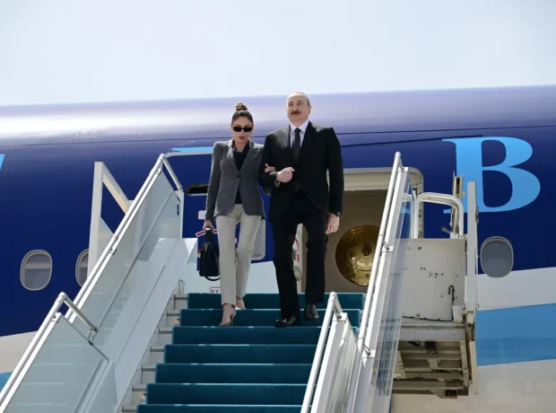 İlham Əliyev Türkiyəyə işgüzar səfərə gedib İlham Əliyev Türkiyəyə işgüzar səfərə gedib