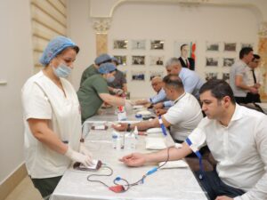 Hacıqabul Quşçuluq Şirkətində qanvermə aksiyası keçirilib