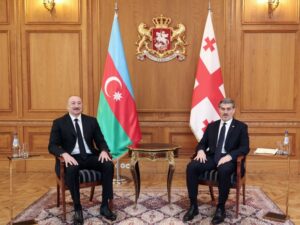 İlham Əliyevin Gürcüstanın Prezidenti ilə təkbətək görüşü olub İlham Əliyevin Gürcüstanın Prezidenti ilə təkbətək görüşü olub