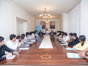 Azad Mirzəcanzadə İnkişaf Proqramının 2-ci axının qaliblərindən olan Pəri İbrahimovanın “İdarəçi Gənc” layihəsi uğurla icra olunub