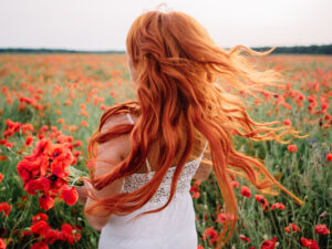 Alimlər Avropada qırmızı saçlıların sayının niyə kəskin şəkildə artdığını anlamağa çalışırlar Alimlər Avropada qırmızı saçlıların sayının niyə kəskin şəkildə artdığını anlamağa çalışırlar