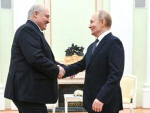 Putin Lukaşenkoya ustad dərsi keçdi Putin Lukaşenkoya ustad dərsi keçdi