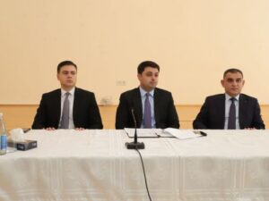 Neftçalanın icra başçısı Xıllı qəsəbəsinin sakinləri ilə görüşüb