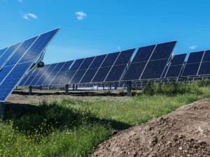 Cəbrayılda Şəfəq layihəsi çərçivəsində ilk günəş paneli quraşdırılıb